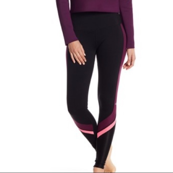 ALO Yoga Pants - NWT Alo Elevate Leggings